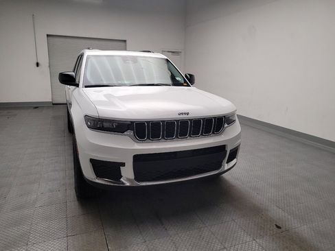 Used 2023 Jeep Grand Cherokee L Laredo w/ Luxury Tech Group I AWD/4WD image 14