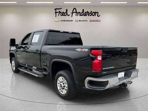 Used 2024 Chevrolet Silverado 2500 LT image 19