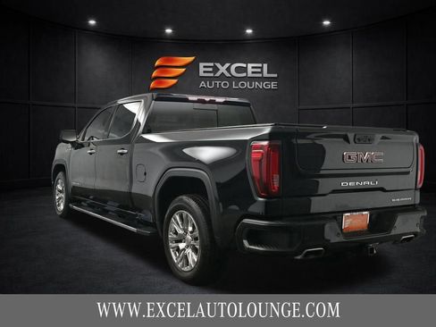 Used 2022 GMC Sierra 1500 Denali image 4