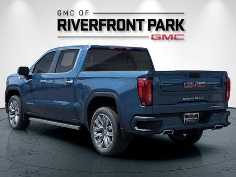 Used 2026 GMC Sierra 1500 Denali w/ Denali Reserve Package AWD/4WD image 6