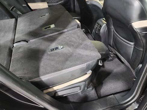 Used 2020 Ford Escape Titanium FWD image 34