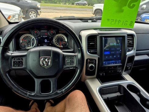 Used 2017 RAM 1500 Lone Star RWD image 12