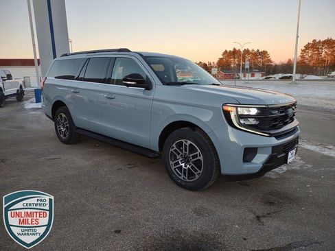 New 2026 Ford Expedition Max Active image 7