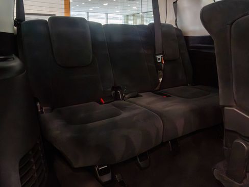 Used 2018 Nissan Armada SV w/ Driver Package RWD image 21