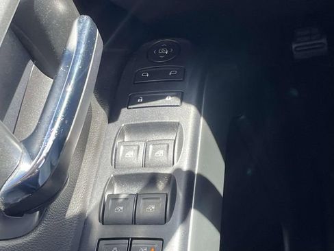 Used 2015 Chevrolet Silverado 2500 LT AWD/4WD image 24