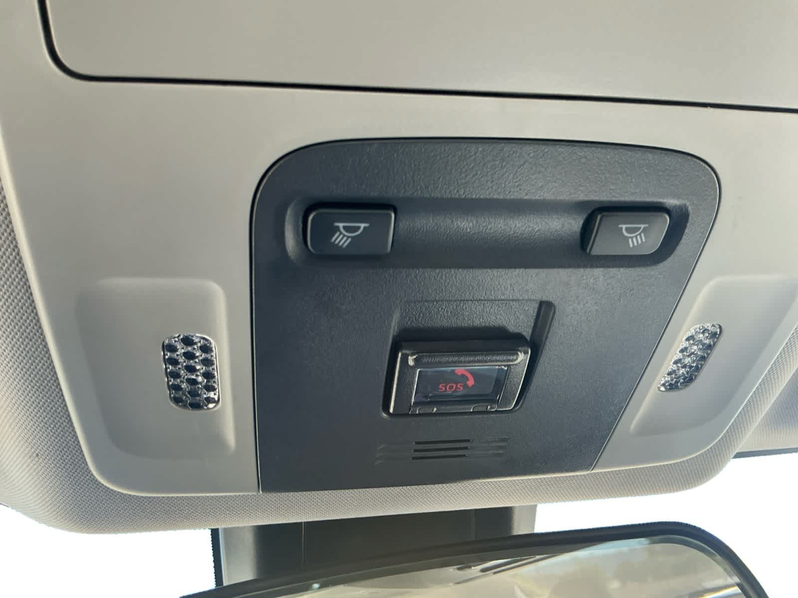 Used 2024 Toyota Camry SE FWD image 17