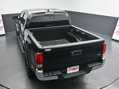 Used 2019 Toyota Tacoma SR5 image 29