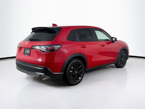 Used 2025 Honda HR-V Sport image 9