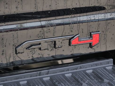 New 2026 GMC Sierra 3500 AT4 w/ AT4 Premium Plus Package AWD/4WD image 16