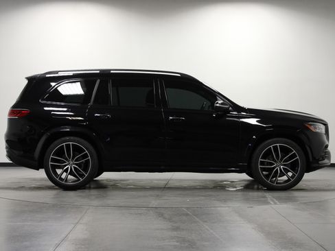 Used 2022 Mercedes-Benz GLS 450 4MATIC image 3