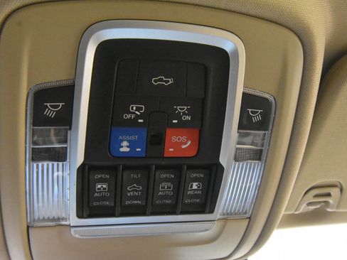 Used 2019 RAM 1500 Limited image 23