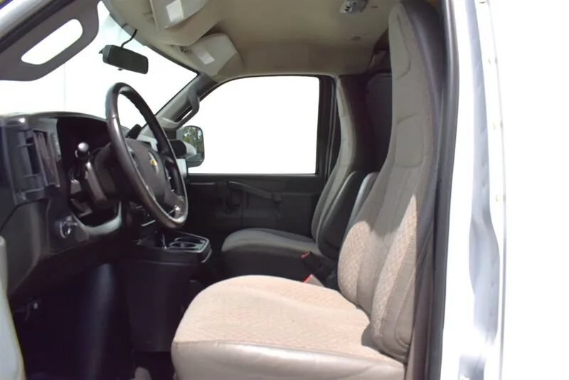 Used 2021 Chevrolet Express 2500 Extended w/ Driver Convenience Package RWD image 10