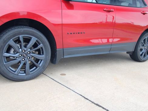 Used 2022 Chevrolet Equinox RS AWD/4WD image 10