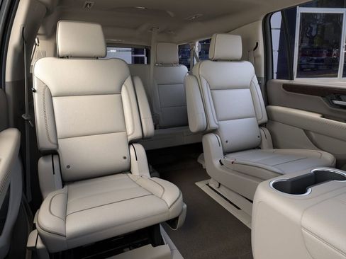 New 2026 GMC Yukon XL Denali AWD/4WD image 17