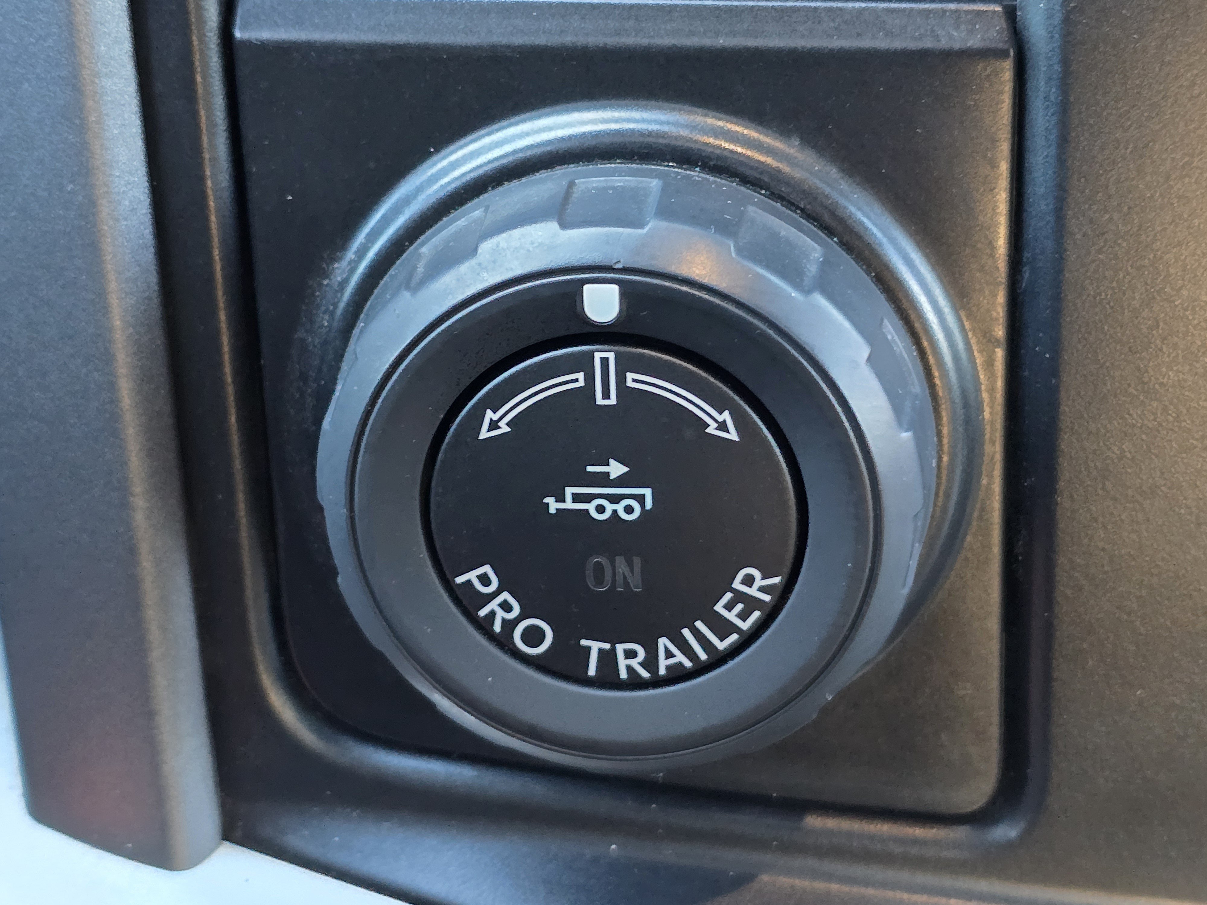 Used 2021 Ford F150 XLT w/ Trailer Tow Package AWD/4WD image 15