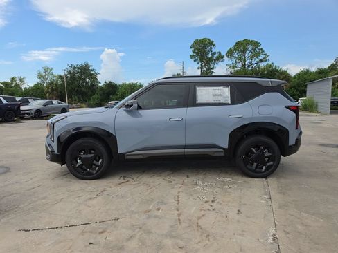 New 2027 Kia Seltos X-Line S w/ X-Line S Premium Package AWD/4WD image 5