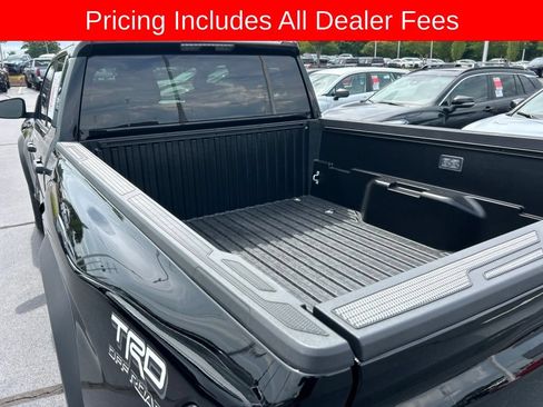 Used 2026 Toyota Tacoma TRD Off-Road AWD/4WD image 13