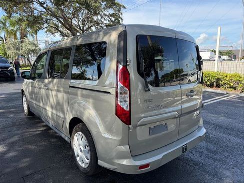 Used 2014 Ford Transit Connect XLT FWD image 4