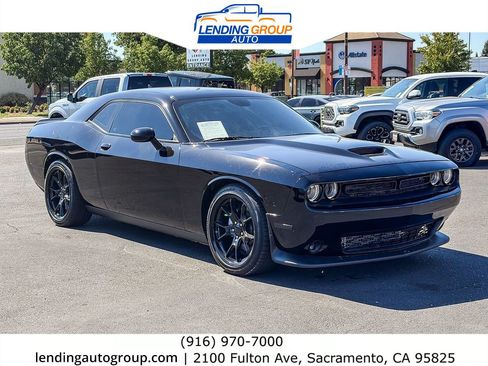 Used 2023 Dodge Challenger R/T w/ Plus Package RWD image 5