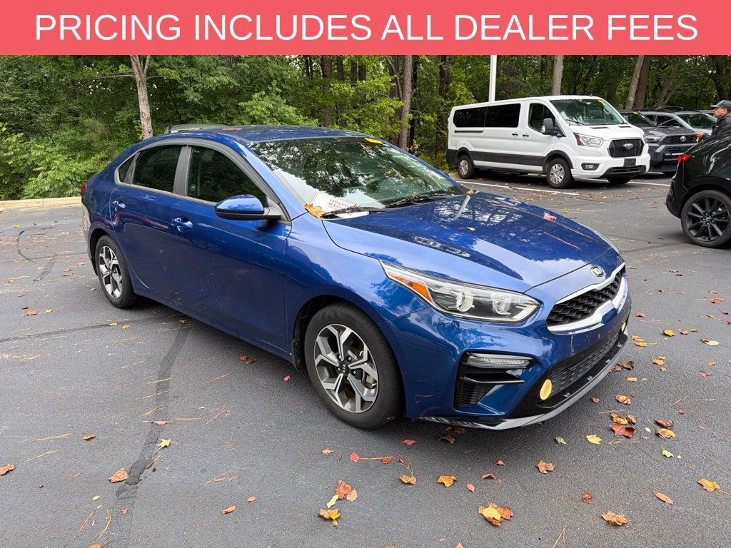 Used 2021 Kia Forte LXS FWD image 1