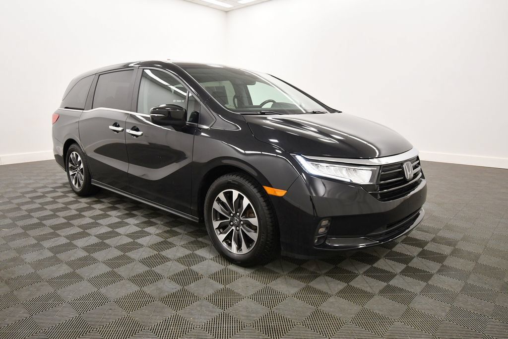 Certified 2024 Honda Odyssey EX-L image 10