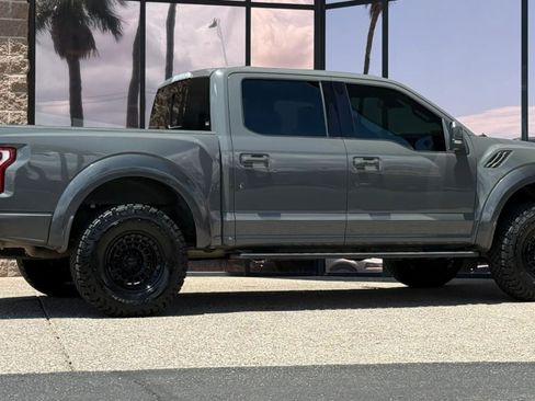Used 2018 Ford F150 Raptor w/ Equipment Group 802A Luxury AWD/4WD image 13