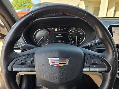 Used 2024 Cadillac CT4 Luxury w/ Sun And Sound Package RWD image 23