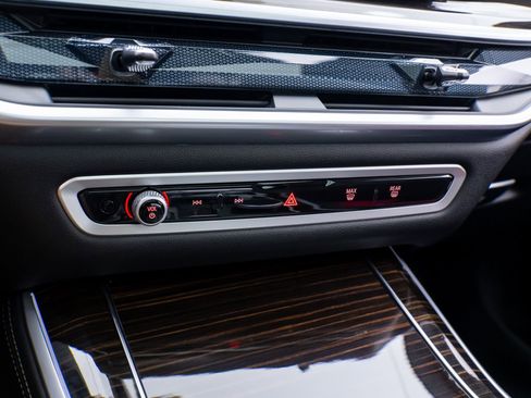 Certified 2025 BMW X5 xDrive50e image 28