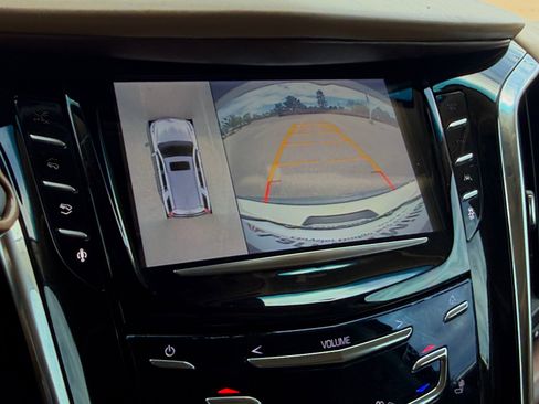 Used 2016 Cadillac Escalade Platinum image 25