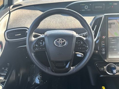 Used 2021 Toyota Prius Prime XLE image 15