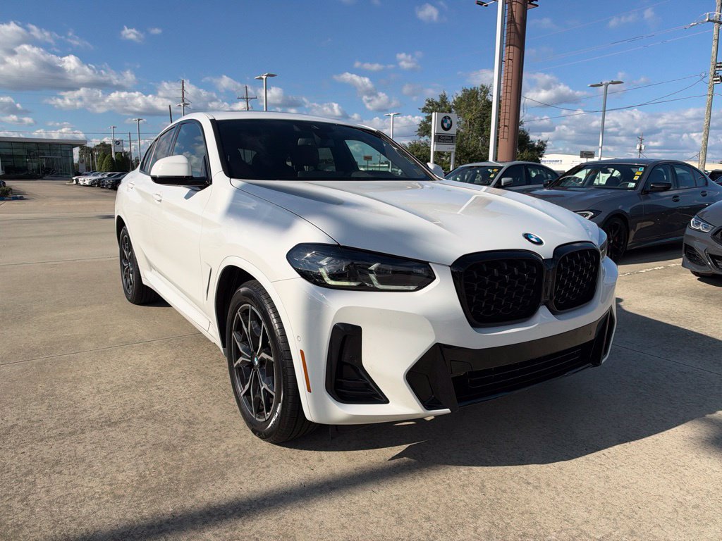 Certified 2023 BMW X4 xDrive30i w/ M Sport Package AWD/4WD image 7