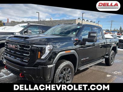 Used 2025 GMC Sierra 2500 AT4 w/ AT4 Premium Plus Package