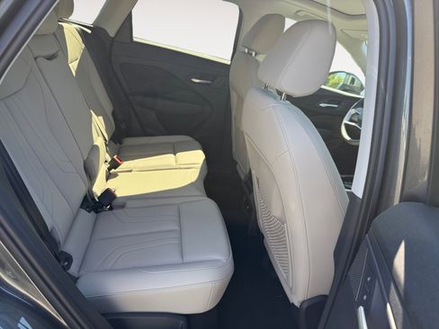 New 2026 Audi Q3 quattro 2.0T AWD/4WD image 18