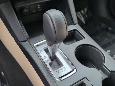 Used 2018 Subaru Outback 2.5i Premium image 30