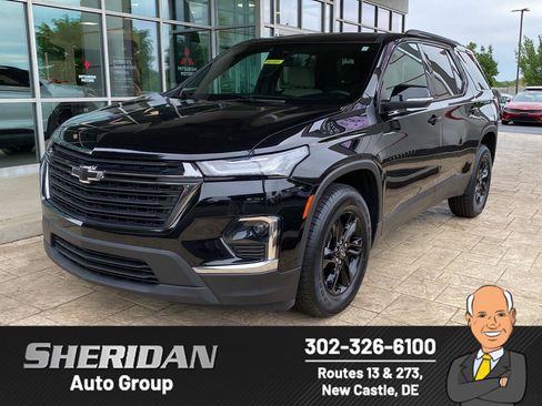 Used 2023 Chevrolet Traverse LS w/ Midnight/Sport Edition FWD image 1