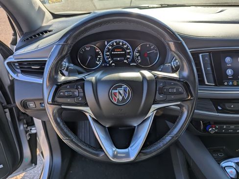 Used 2022 Buick Enclave Premium image 14