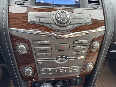 Used 2019 Nissan Armada SL w/ Premium Package image 16