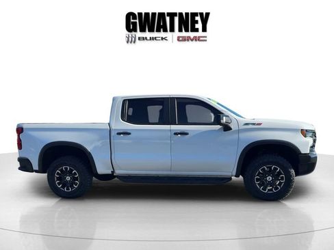 Used 2023 Chevrolet Silverado 1500 ZR2 AWD/4WD image 8