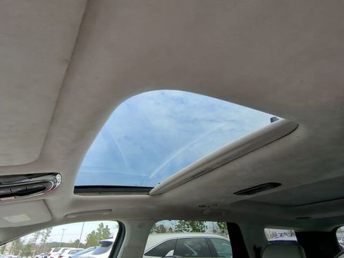 Used 2024 Hyundai Palisade Calligraphy image 30