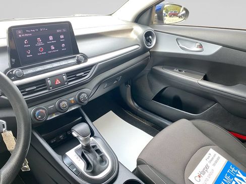 Certified 2023 Kia Forte LXS FWD image 31
