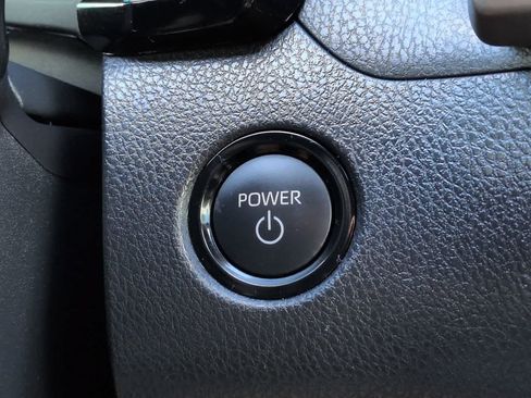 Used 2026 Toyota Camry SE FWD image 25