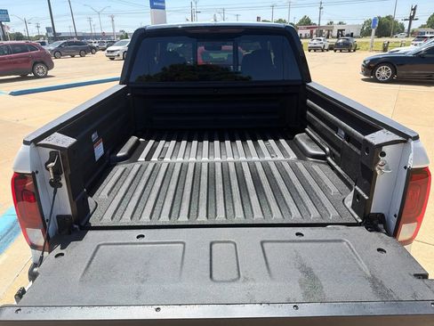 New 2026 Honda Ridgeline Black Edition image 8