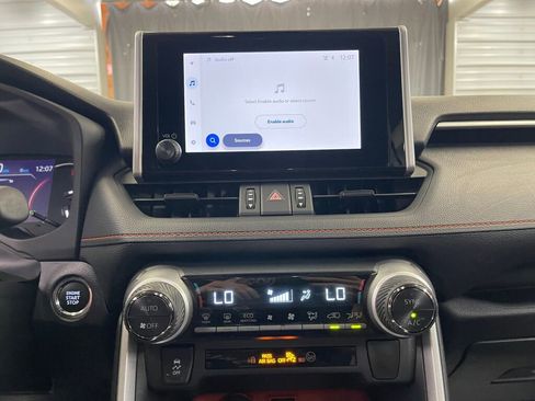 Used 2024 Toyota RAV4 Adventure image 10