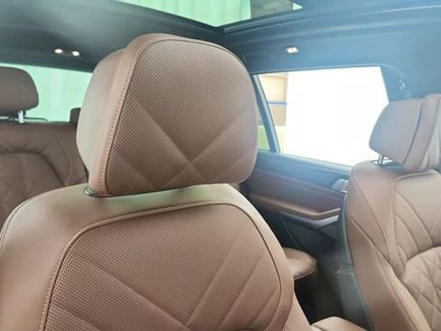 Used 2026 BMW X7 xDrive40i image 23