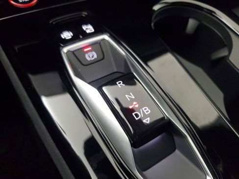 New 2025 Audi S6 e-tron Premium Plus image 30