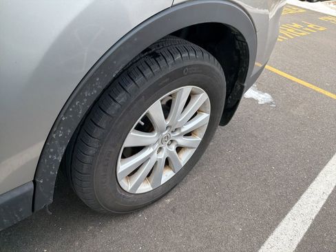 Used 2010 MAZDA CX-9 Touring w/ Moonroof & Bose Audio Pkg image 15