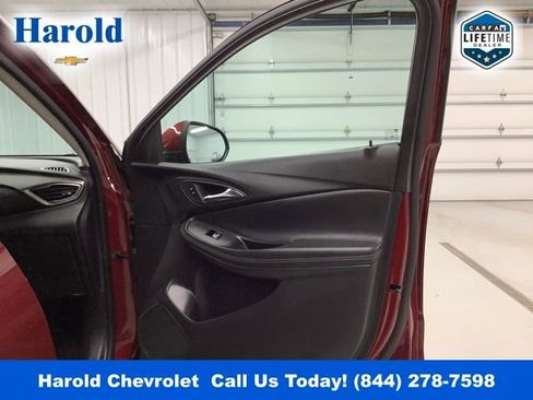 Used 2023 Buick Encore GX Select w/ Sport Touring Package image 10