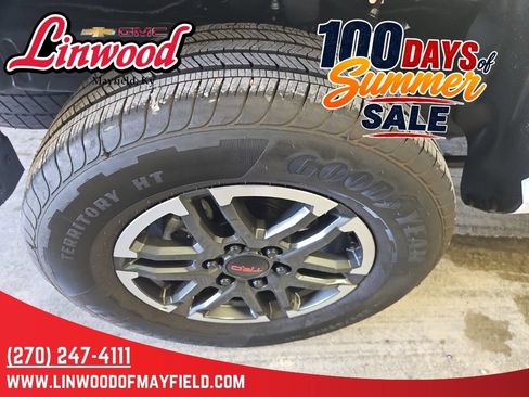 Used 2026 Toyota Tacoma TRD Sport AWD/4WD image 8