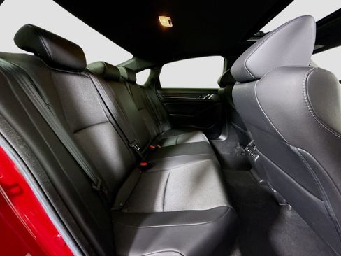 Used 2021 Honda Accord Sport image 27