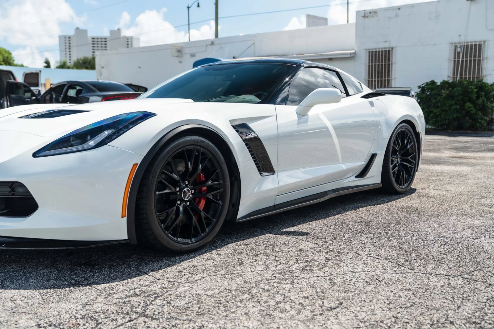 Used 2016 Chevrolet Corvette Z06 RWD image 11